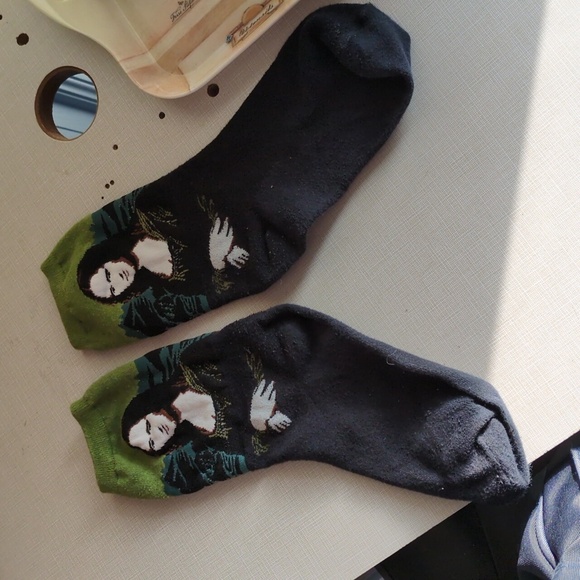 Mona Lisa Socks - Picture 2 of 2